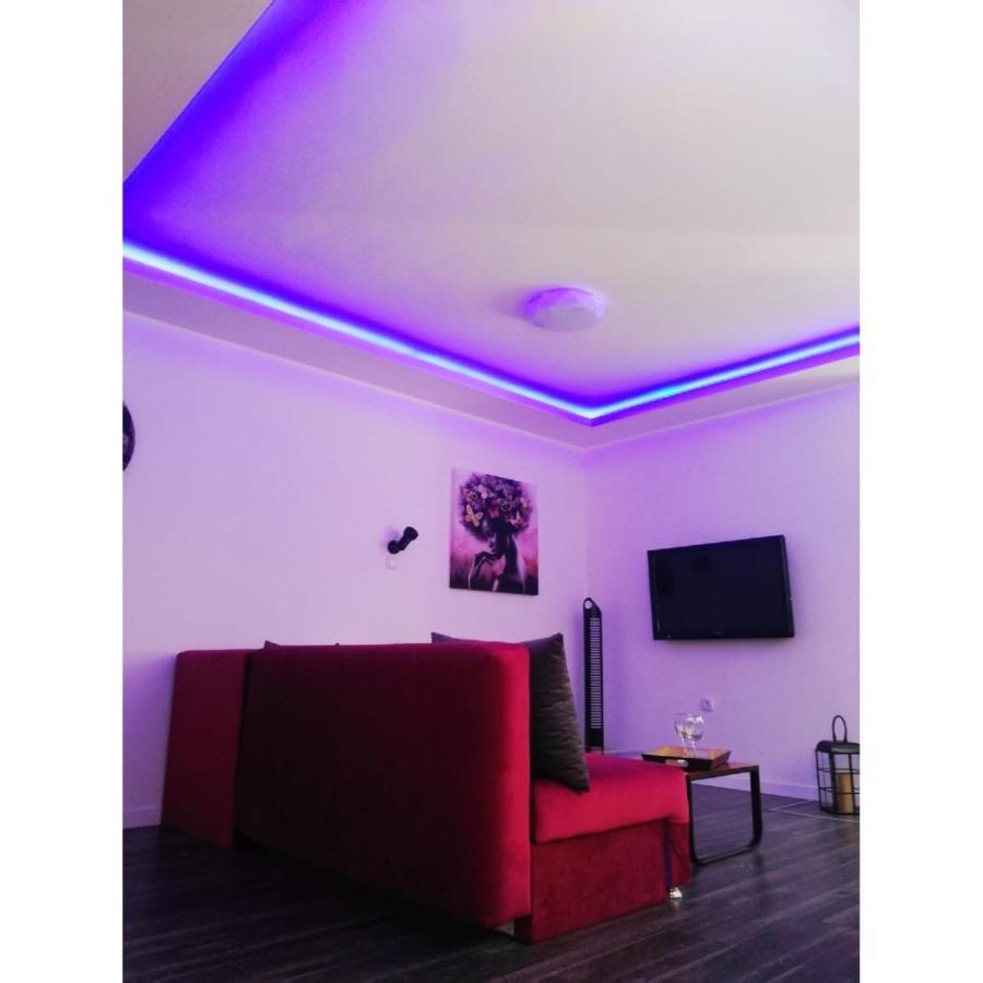 Vladana Deluxe App 2 Apartment Kruševac Exterior foto